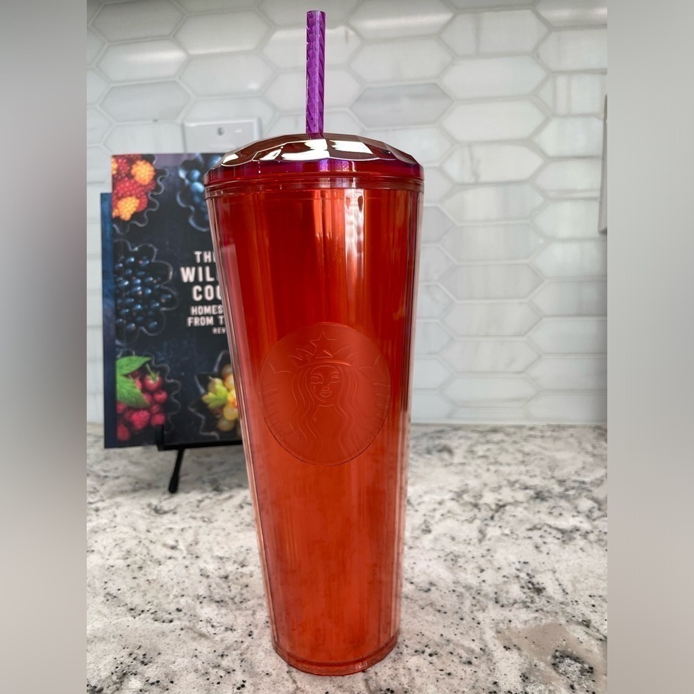 Starbucks Summer 2024 Orange Pink Split Kaleidoscope PVD Dome Lid Tumbler. NWT!